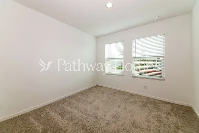 1535 Lanner Meadows Ln — Photo 13