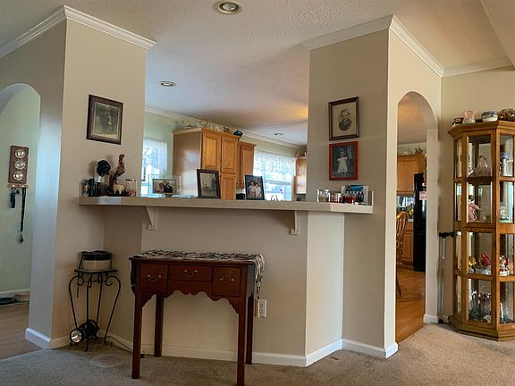 4th image of 309 E 12th St Lot 10