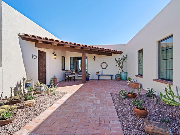 2nd image of 5210 N Via Condesa