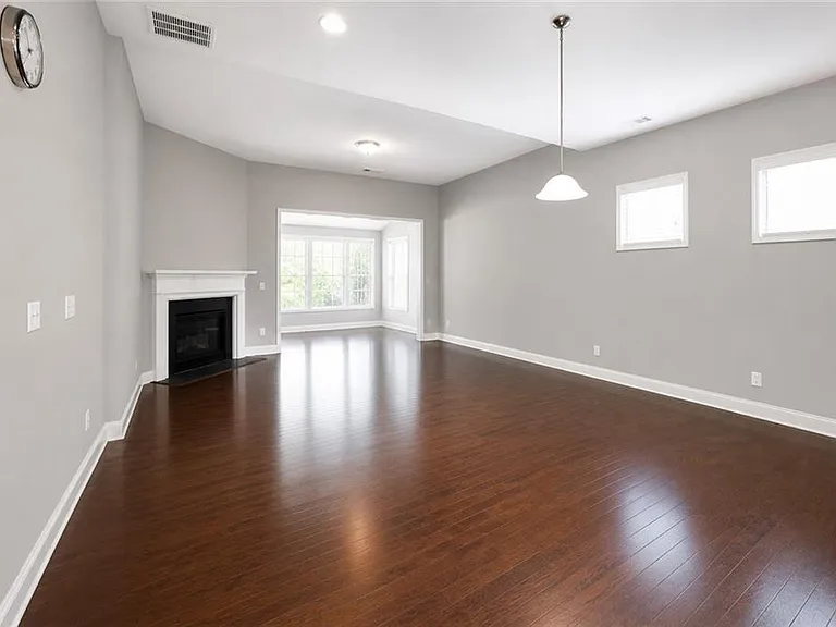 1035 Birchdale Dr — Photo 22
