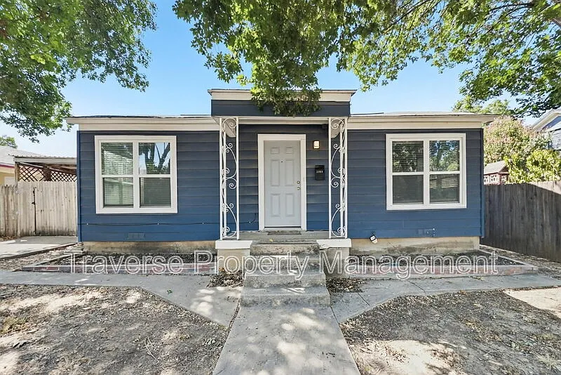 2304 Ryan Ave