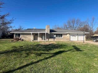 9504 Darmstadt Rd, Evansville, IN 47710