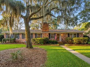 1209 Kensington Dr, Charleston, SC 29407