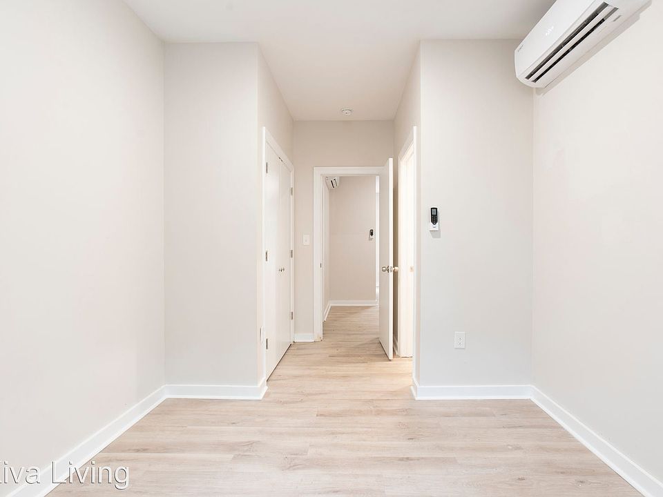 1st image of 631 E Clementine St Floor 1