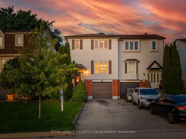 38 Lakeview Ct, Orangeville, ON L9W 4P2