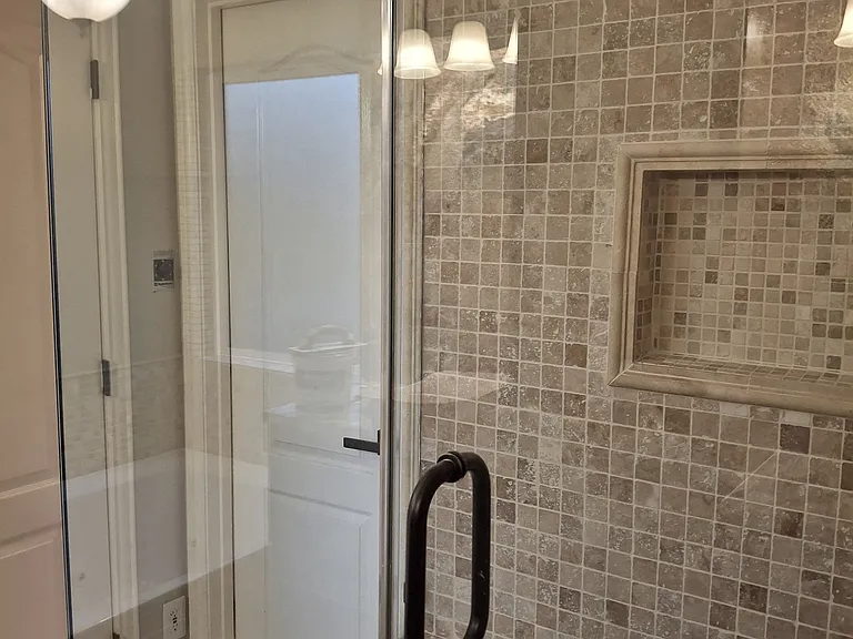 4048 Old Town Rd — Photo 7