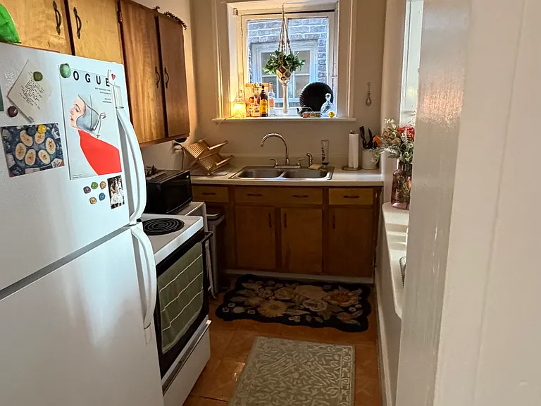 335 King St #C — Photo 5
