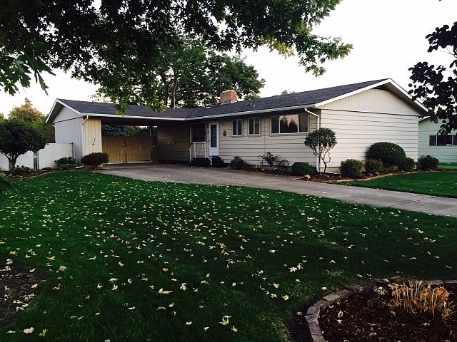 1st image of 1145 Chestnut Dr