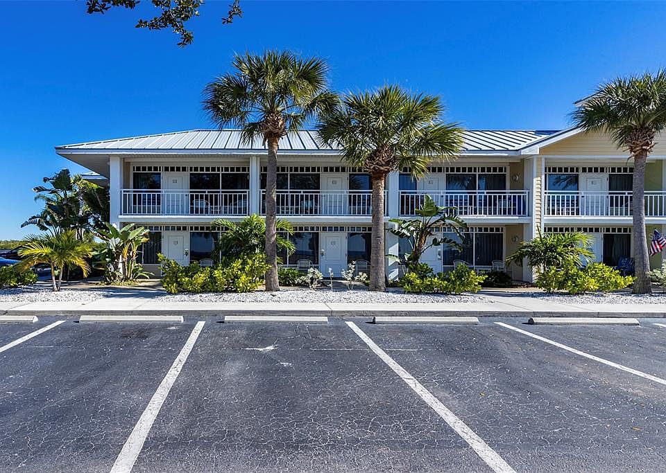 1st image of 611 Destiny Dr #216