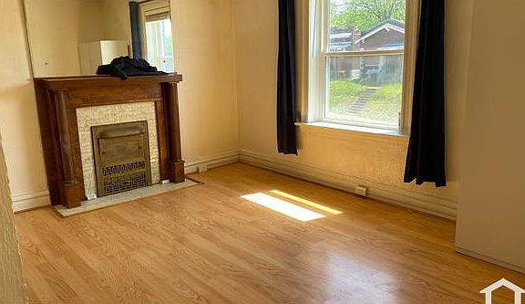 4th image of 4543 Ashland Ave #A