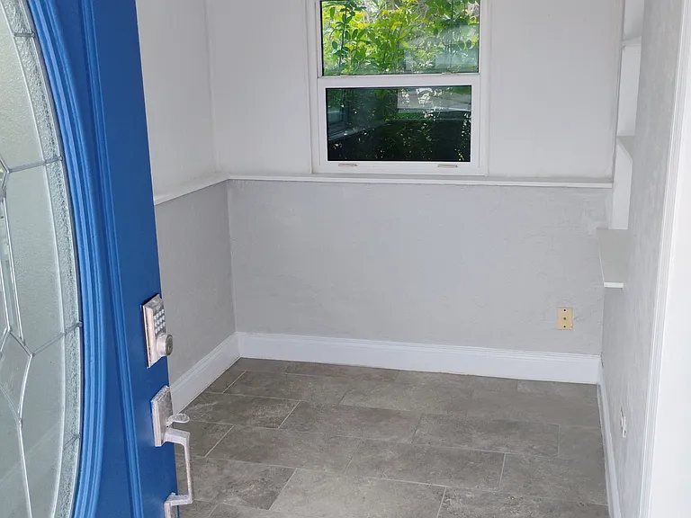 11 Ocean Breeze Cir — Photo 6