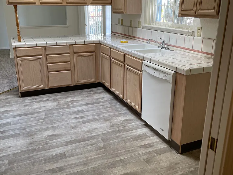 1276 Kyndal Way — Photo 4