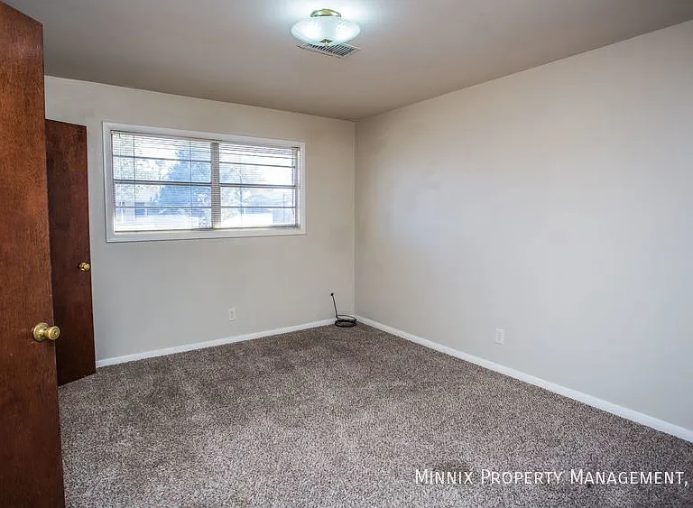 3510 Baumann Ave — Photo 22