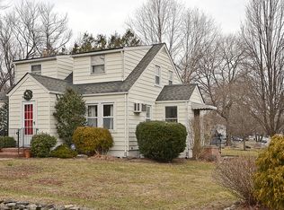55 Fox Hill Rd, Denville, NJ 07834