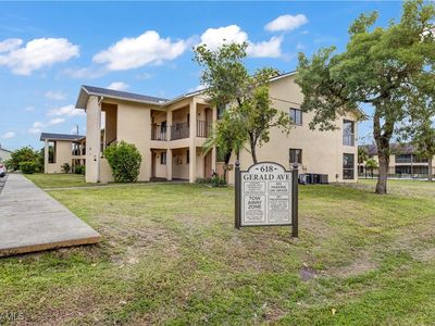 618 Gerald Ave APT 422, Lehigh Acres, FL, 33936