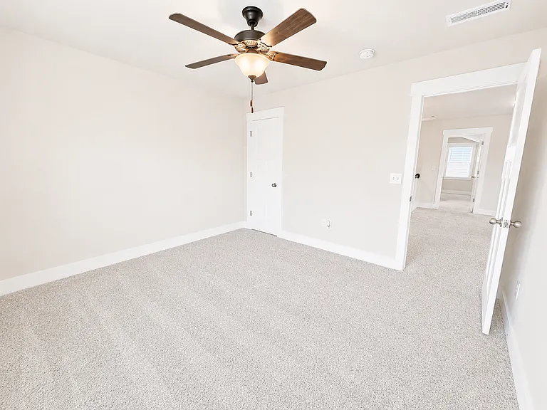 404 Cattail Hollow Way — Photo 31