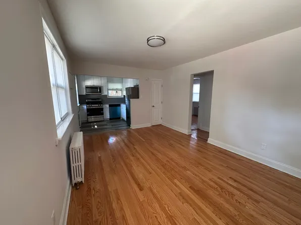 65-24 223rd Place image 2 of 7