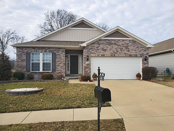 2nd image of 545 Park Side Estates Ct