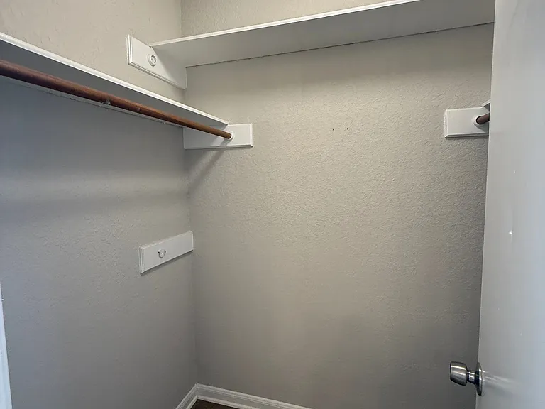 2516 Howellwood Way #B — Photo 13