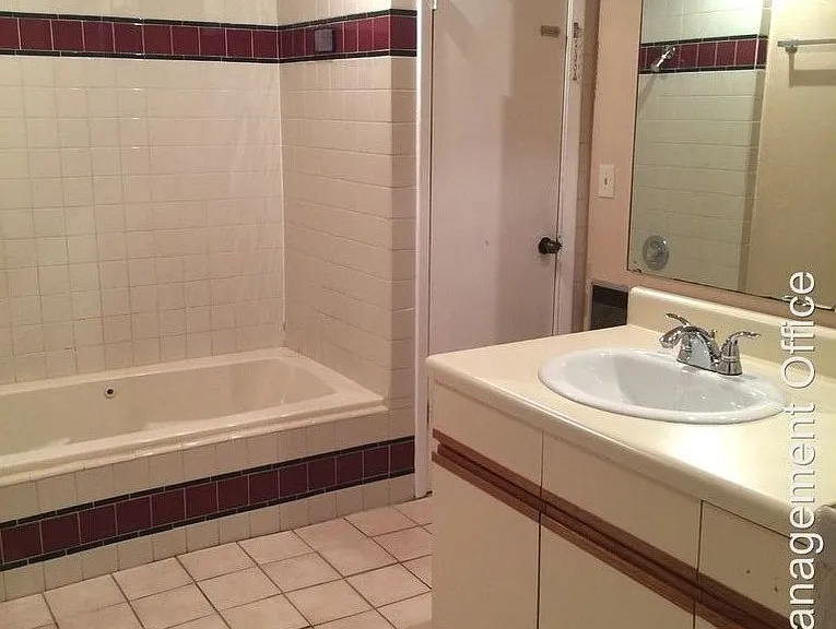 6714 Nina Rosa Dr — Photo 11