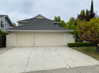 1300 Melbourne St, Foster City, CA 94404