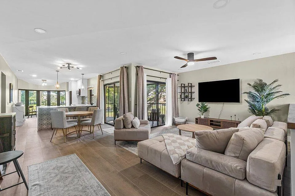 2 bed, 2.0 bath, 1522 sqft, $8,500 — Photo 1