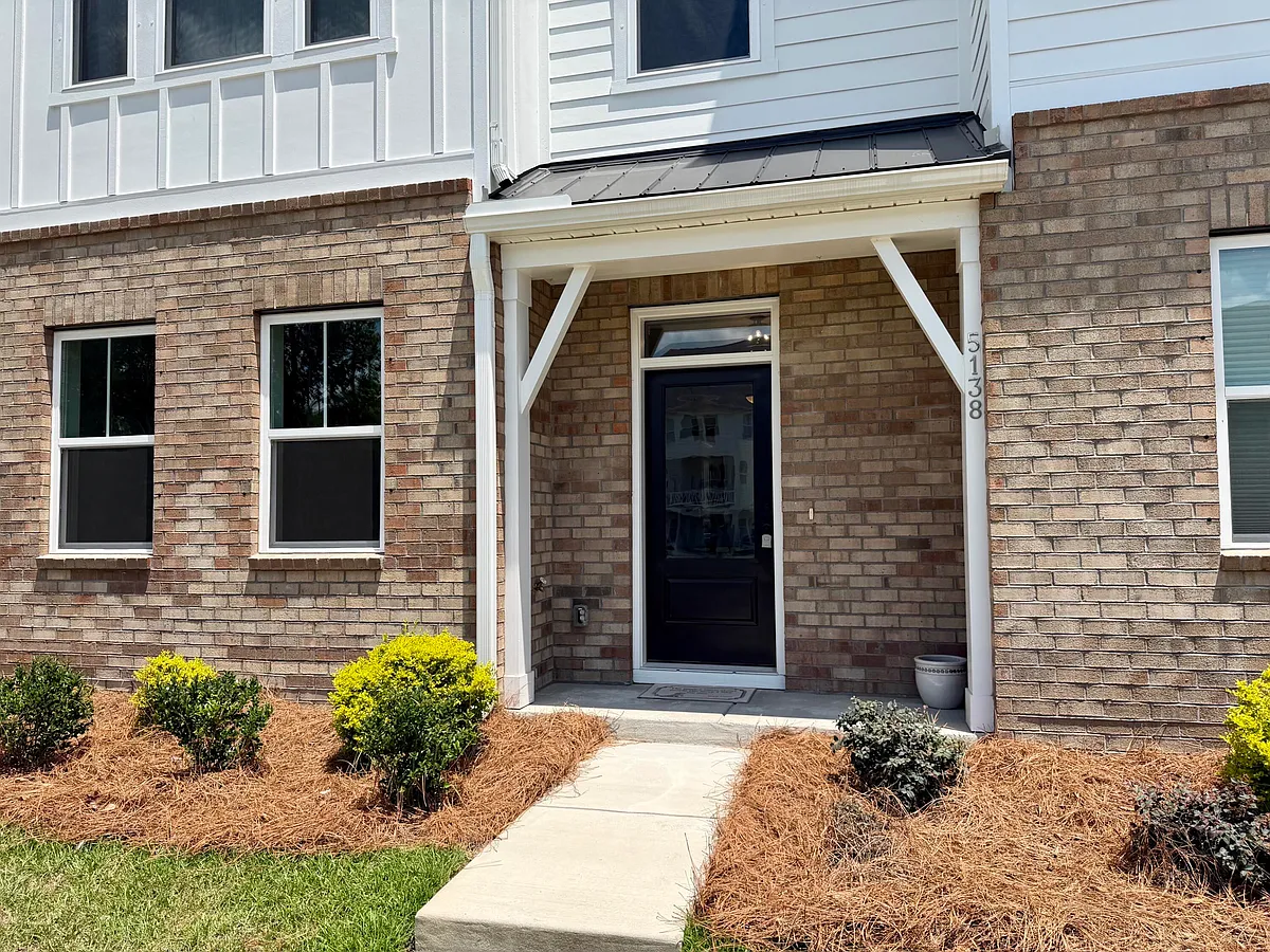 Building Photo - 5138 Double Eagle Loop