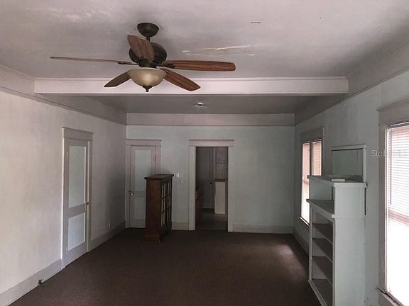 5th image of 1005 E Hamilton Ave
