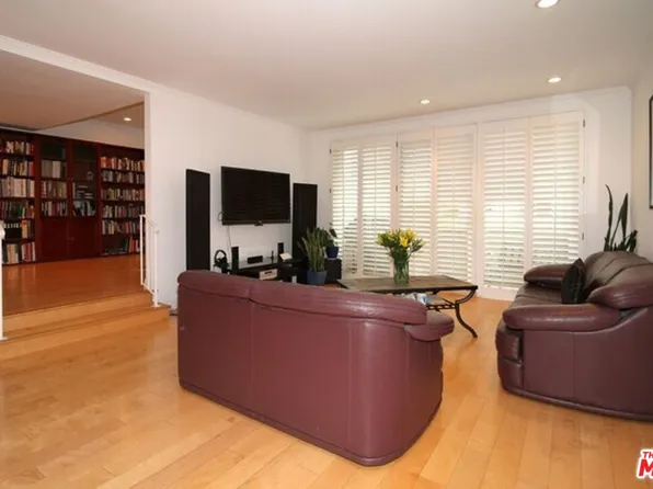 1550 Greenfield Ave APT 201, Los Angeles, CA 90025