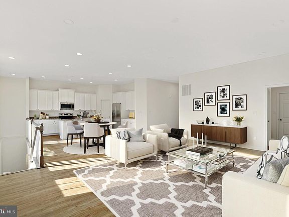 2nd image of 296 Robbins Rd