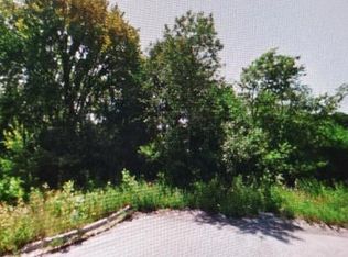 3101 Country Club Ave, Waukegan, IL 60087