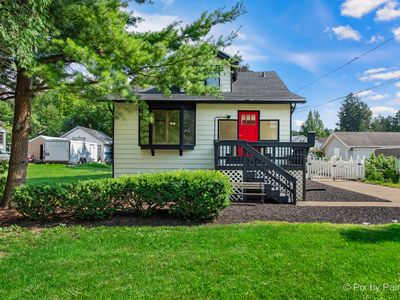 503 N River Rd, Fox River Grove, IL, 60021