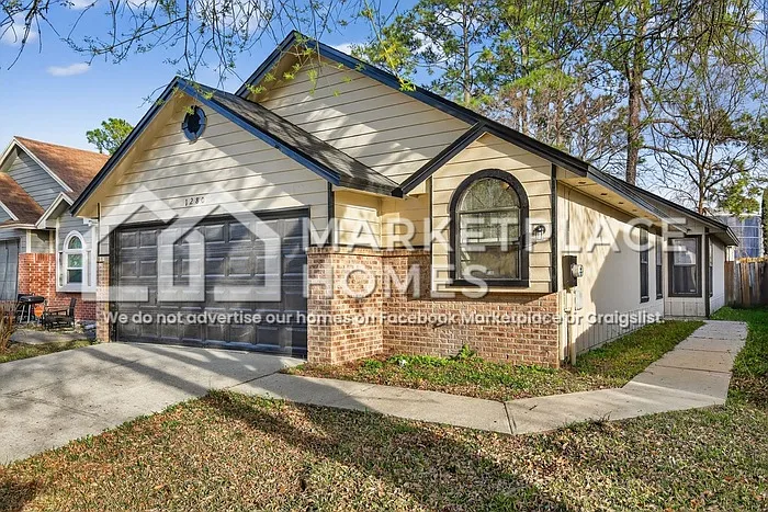 3 bed, 2.0 bath, 1253 sqft, $1,700 — Photo 3