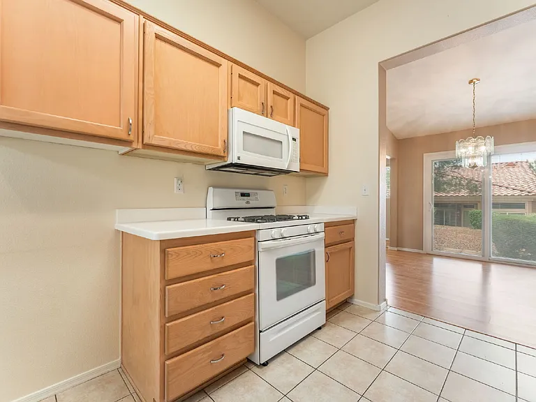 9356 Villa Ridge Dr — Photo 19