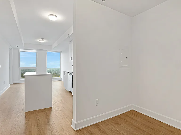 3240 William Coltson Ave — Photo 22