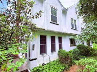 377 Shawnee Dr, Easton, PA 18042