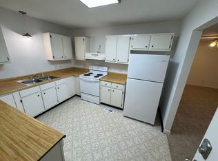 317 N College St APT B, Lebanon, TN 37087