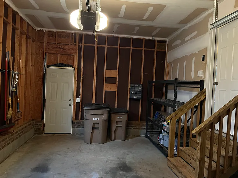 501 Rookwood Ct — Photo 18