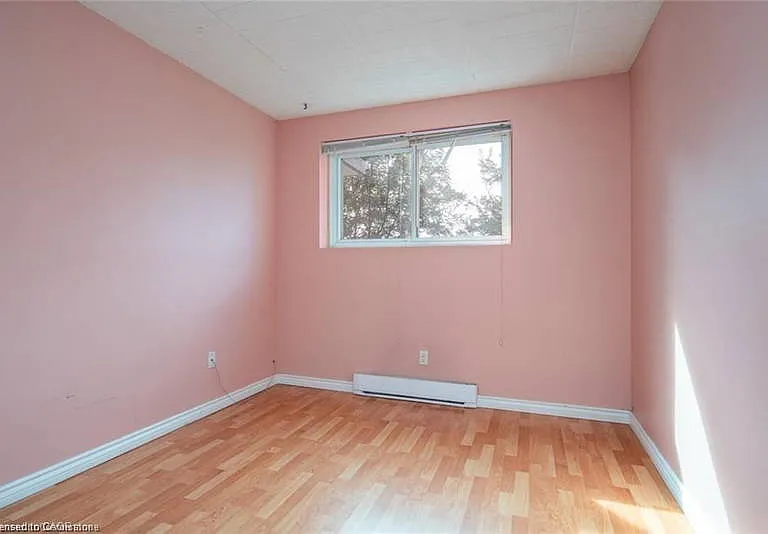 71 Vanier Dr #211 — Photo 9