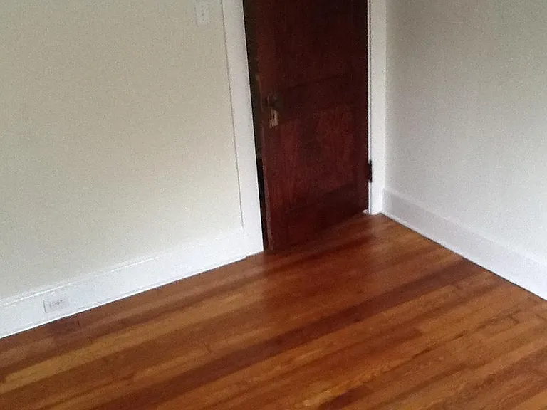 1016 Lamberton St — Photo 5