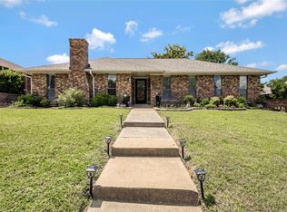 1714 Rosemeade Cir, Carrollton, TX 75007