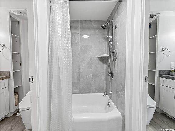 4th image of 1676 Ala Moana Blvd APT 508