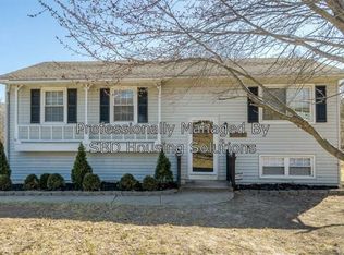 1905 S Indian Ave, Independence, MO 64057
