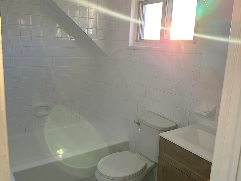 124 S Park St #3 — Photo 13