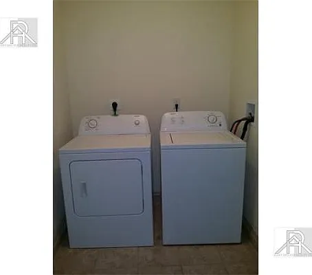 58 Englewood Ave #2 — Photo 17