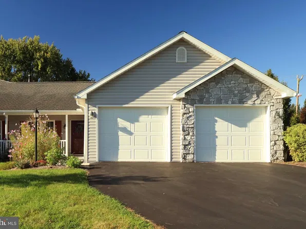 109 Wynwood Dr, Centre Hall, PA 16828
