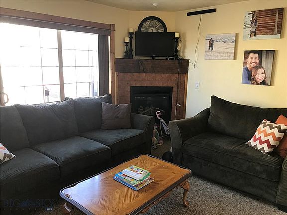 3rd image of 4721 Glenwood Dr #9A
