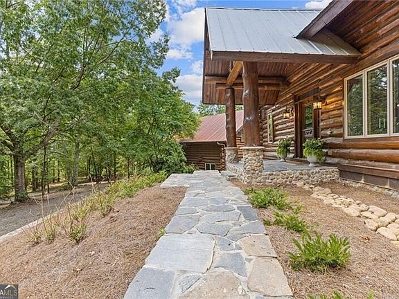 5th image of 1355 White Rd