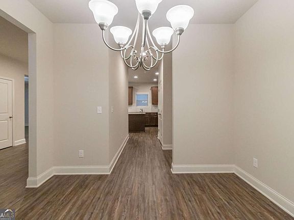 5th image of 55 Donegal Way