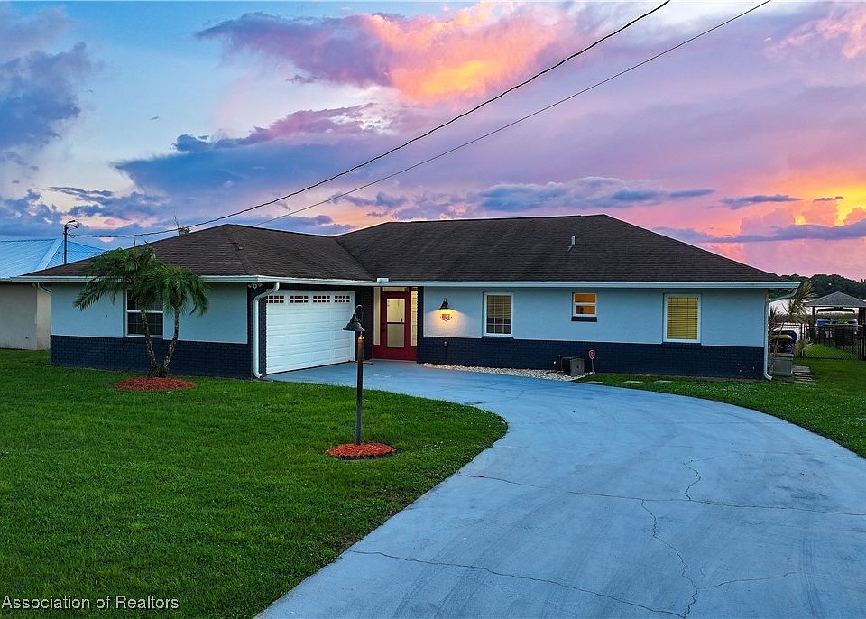 1st image of 138 Mandolin Dr